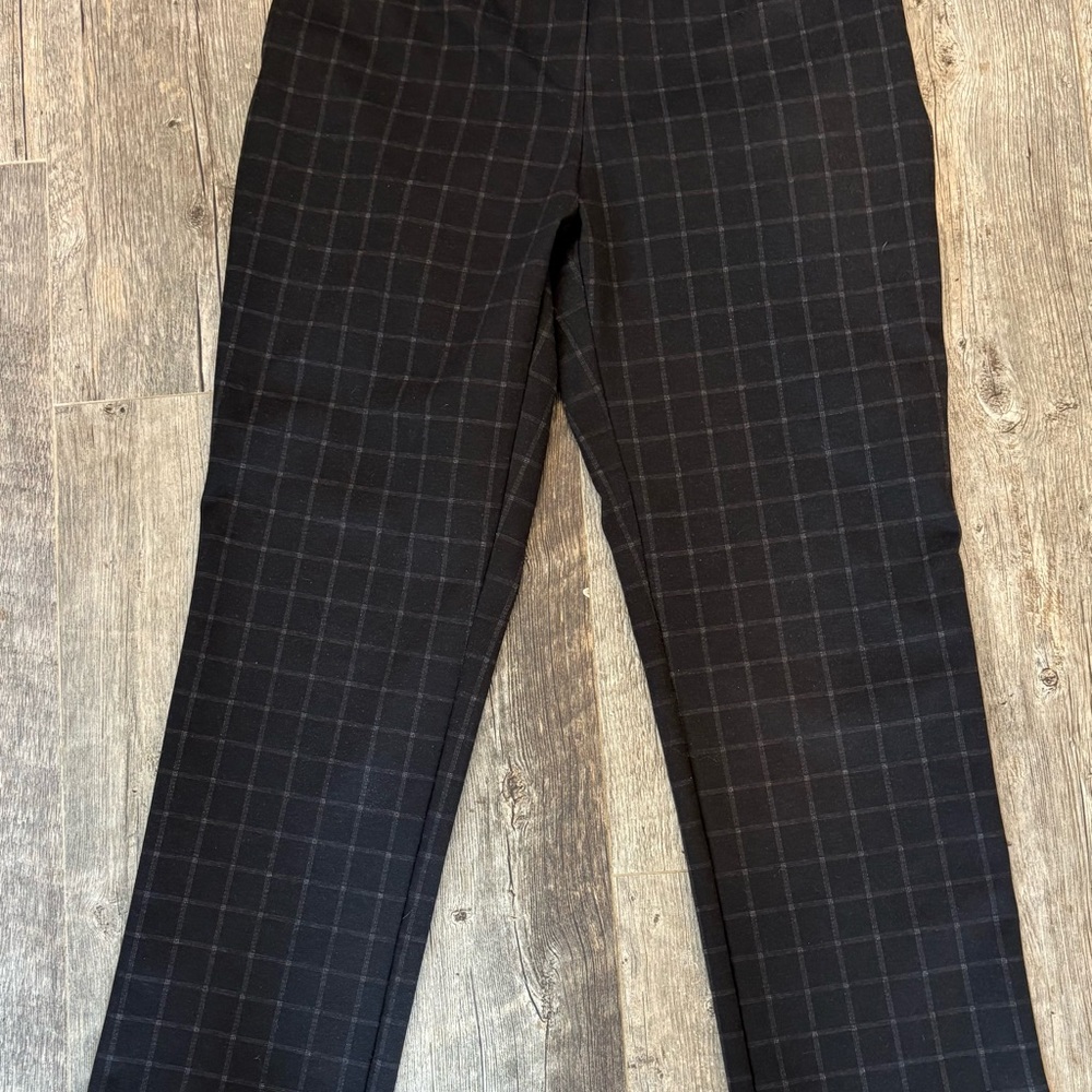 Jones New York Black Straight Leg Pants